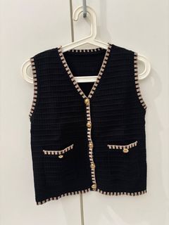 (Kategori: ) berada di . Dikirim oleh cc.consignment (ID iklan 1388818623, Gambar 1). Deskripsi: .
