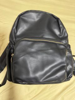 (Category: ) located in . Submitted by luenacollection (Listing ID 1388839765, Image 1). Description: .