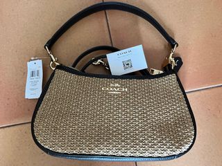 （分類：）位於 。 由 Treasure_Drawer 提交（商品編號 1388716061，圖片 1）。簡介： 。