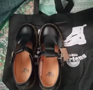 (Category: ) located in . Submitted by JCB_Fashionmart (Listing ID 1388831272, Image 1). Description: .