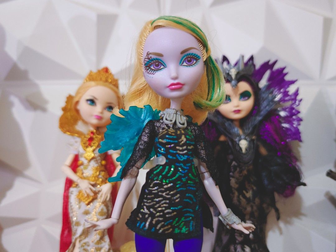 Ever after high - Faybelle Thorn EAH Doll (Category: Kids Toys) located in Manila. Submitted by mik0509 (Listing ID 1379354356, Image 2). Description: PRELOVED as is where is WHAT YOU SEE IS WHAT YOU GET !misplaced accessories for EAH & MH dolls, willing to ship for free when found!.