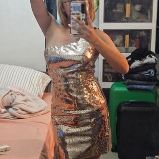 (Category: ) located in . Submitted by normalgirl44 (Listing ID 1388895009, Image 1). Description: .