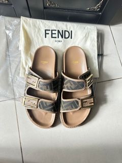 (Category: ) located in . Submitted by nix.preloved (Listing ID 1388747045, Image 1). Description: .