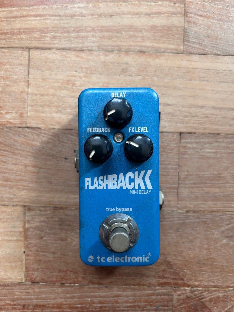 Flashback Mini Delay (Category: Music Accessories) located in Singapore. Submitted by universalhabit (Listing ID 1388885236, Image 1). Description: Well used .