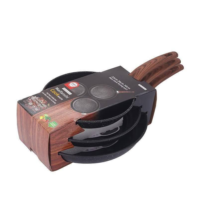 Frying pan 3in1 (Category: Fryers) located in Manila. Submitted by jelai.cybyb (Listing ID 1388740170, Image 3). Description: FRYING PAN SET（3 IN 1 ） SIZE ：20 CM, 24 CM, 28 CM.