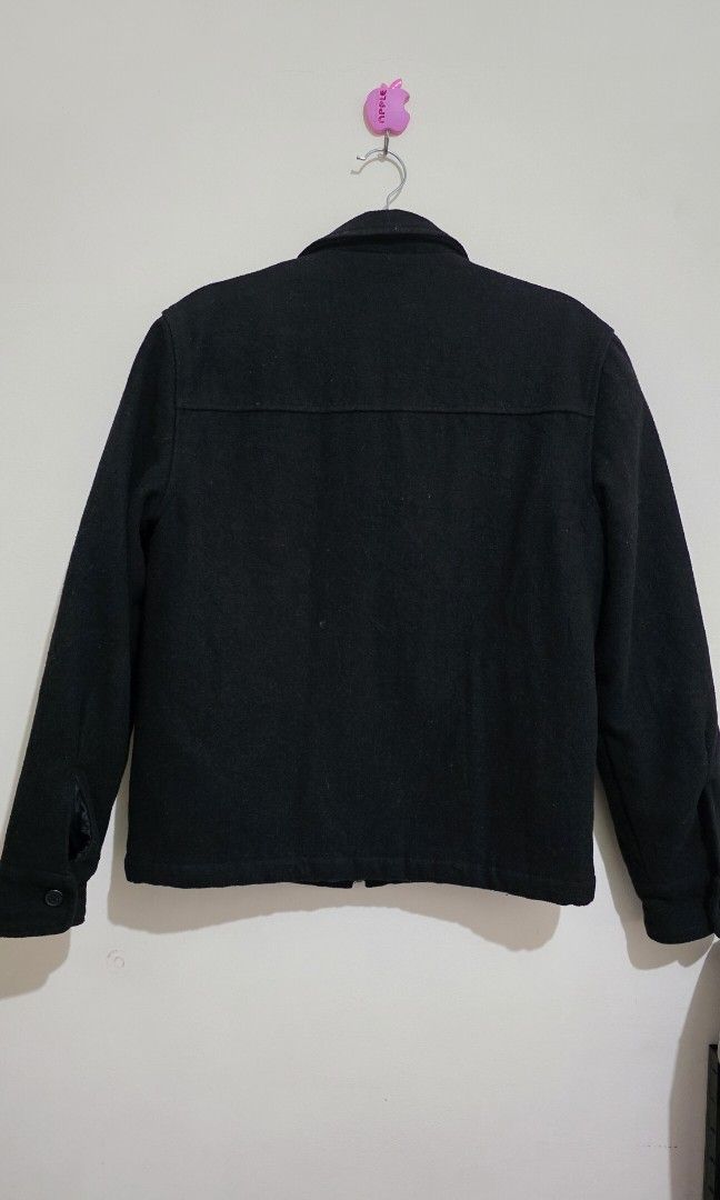 Gap Mens Jacket Wool black (Category: Coats, Jackets and Outerwear) located in Mabalacat. Submitted by enoscep (Listing ID 1388750520, Image 3). Description: Gap Mens Jacket Wool Outer material With quilted inner lining 4 pockets (2 with button) W:20" L:25" Sleeve Length:24" ☆rfs: decluttering ☆mop: bpi, bdo, gcash ☆mod: j&t ☆no return, refund, or exchange.