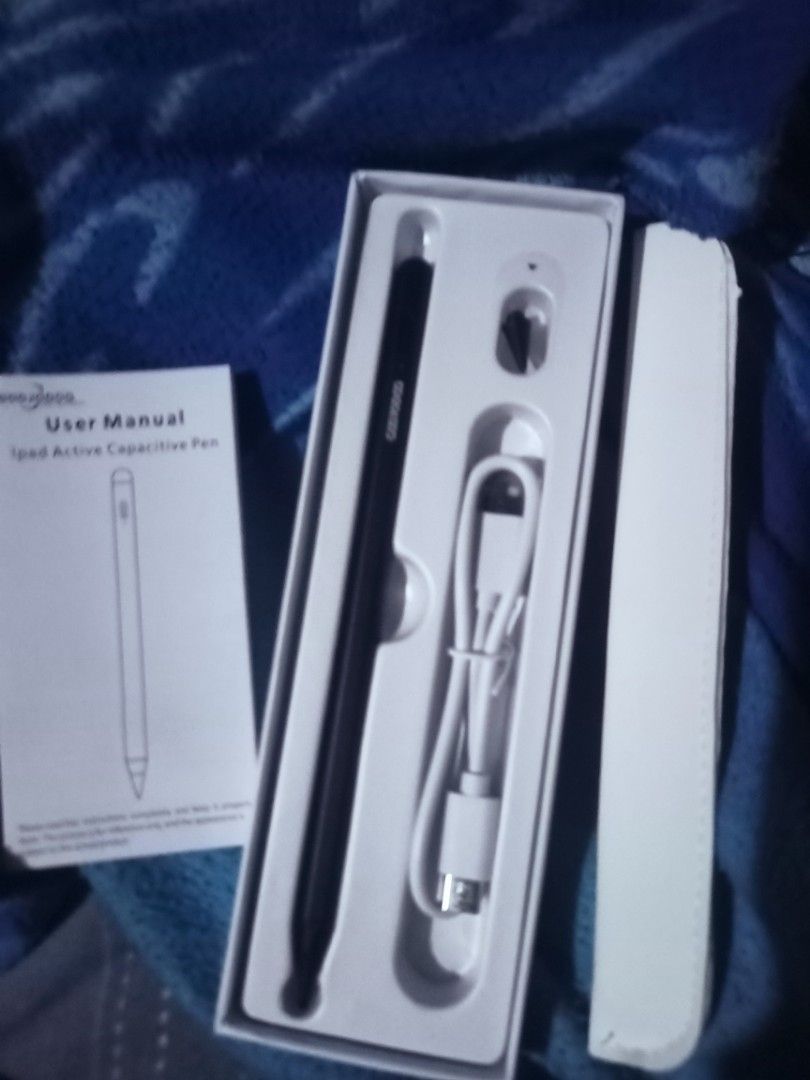 gd10 - Stylus for ipad tablet goojodoq (Category: Other Gadgets) located in Quezon City. Submitted by clarklacsa13528 (Listing ID 1388850347, Image 2). Description: Palm Rejection Upgraded for pad stylus pen. You can rest your palm on Pad screen without an uncomfortable glove for better-using experience.. Tilt and keep touching The tilt angle sensor in the pen tip can accurately calculate the direction and tilt angle of the hand, which can create