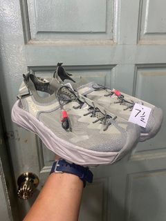 (Category: ) located in . Submitted by s3_sneakershirtstore (Listing ID 1388710739, Image 1). Description: .