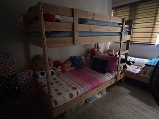 (Category: ) located in . Submitted by acesaz (Listing ID 1388706161, Image 1). Description: .