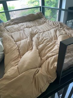 (Category: ) located in . Submitted by canuckian (Listing ID 1388825286, Image 1). Description: .