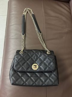 （分類：）位於 。 由 vivsi 提交（商品編號 1388912923，圖片 1）。簡介： 。