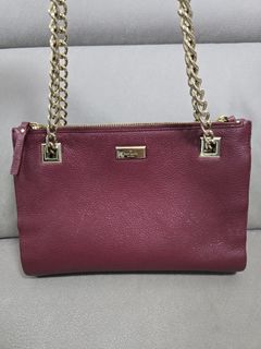 (Category: ) located in . Submitted by Pre_loved_ (Listing ID 1388910122, Image 1). Description: .