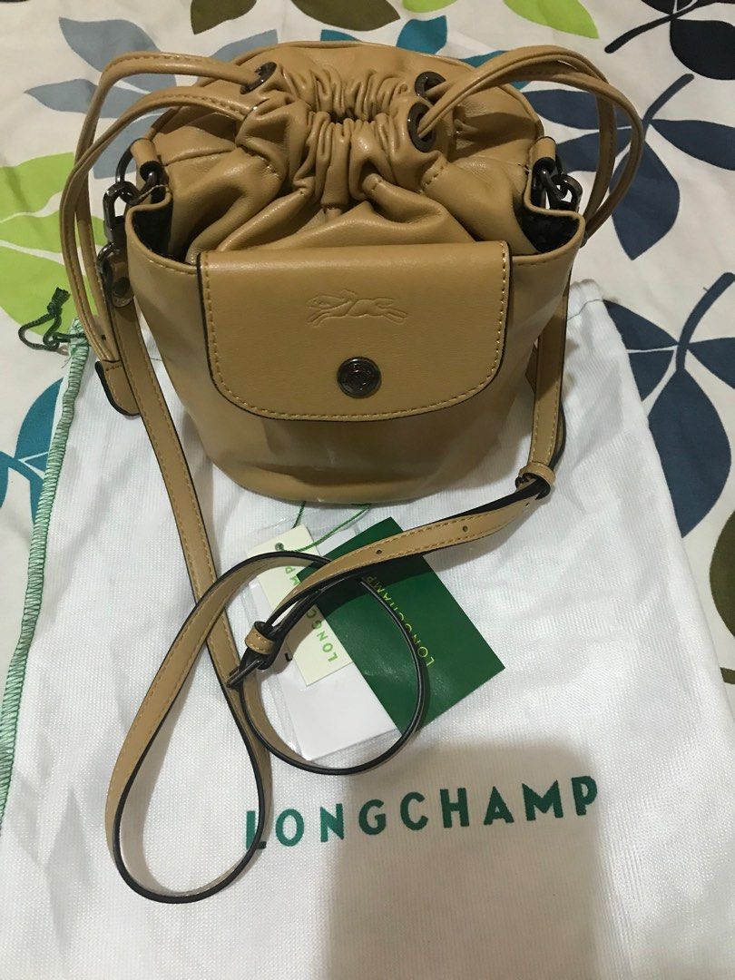 Le pliage Xtra Bucket bag XS (Category: Luxury Bags & Wallets) located in Taguig. Submitted by dean_cute25 (Listing ID 1388871608, Image 1). Description: 💯 original Cowhide leather Very spacious .