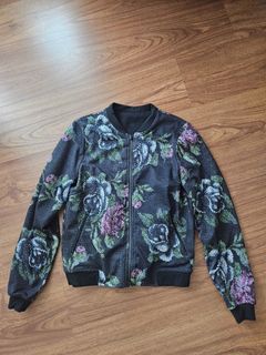 (Category: ) located in . Submitted by fnspringclean (Listing ID 1388761919, Image 1). Description: .