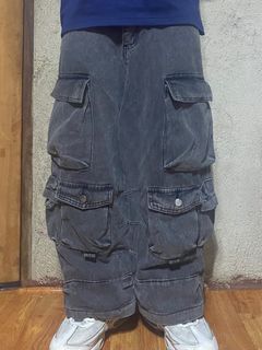 (Category: ) located in . Submitted by jeraldthriftzz (Listing ID 1388810365, Image 1). Description: .