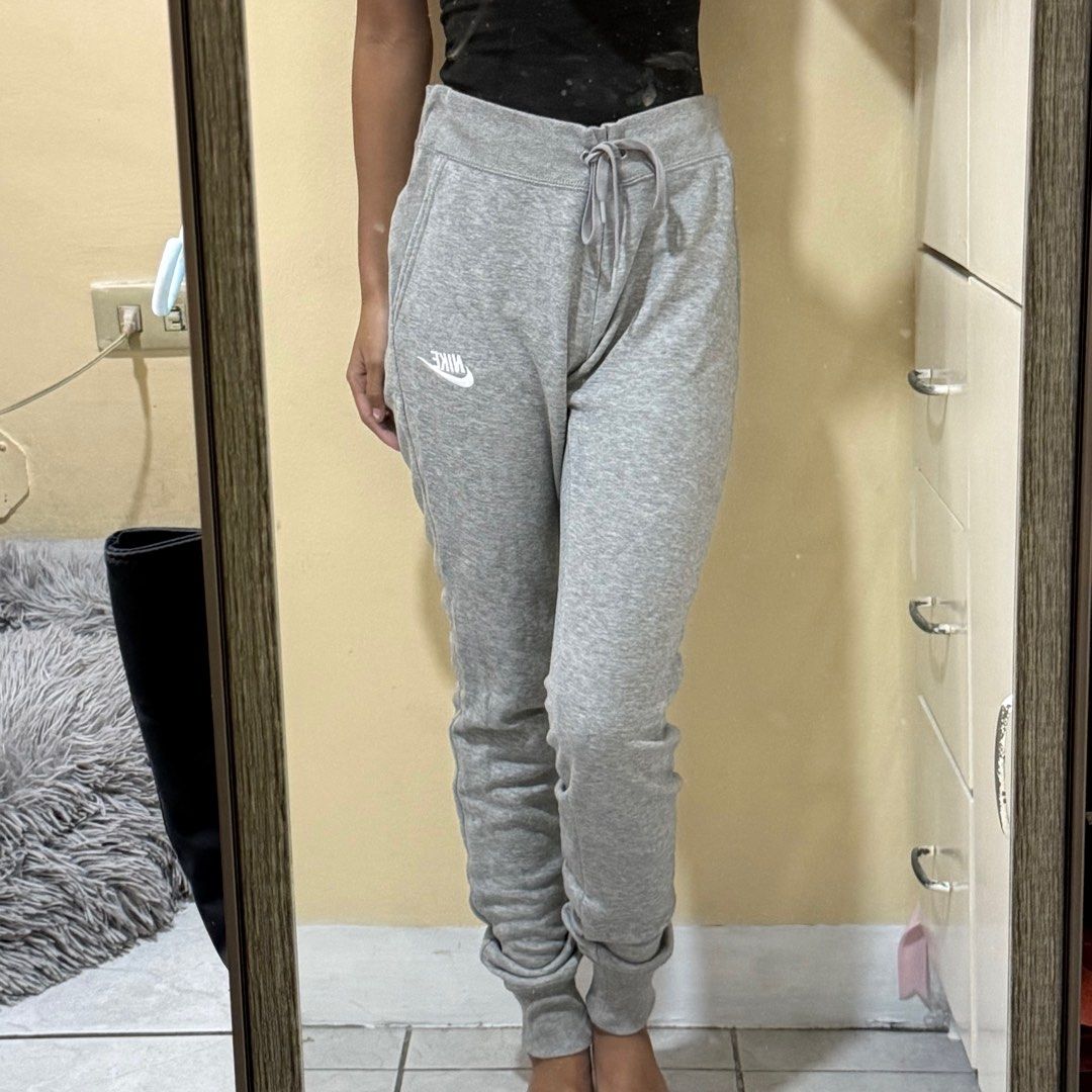 Nike Grey Pants (Category: Other Bottoms) located in Quezon City. Submitted by arejayzon (Listing ID 1388753984, Image 2). Description: .
