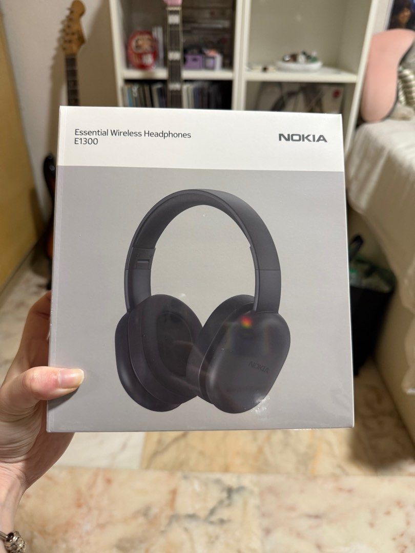 Nokia E1300 Essential Wireless Headphones63858258275715111