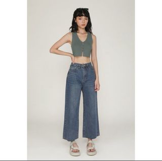 (Category: ) located in . Submitted by siangni (Listing ID 1388881819, Image 1). Description: .