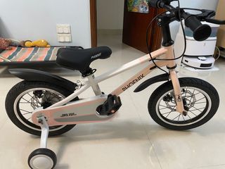 （分類：）位於 。 由 daisy31415 提交（商品編號 1388848509，圖片 1）。簡介： 。