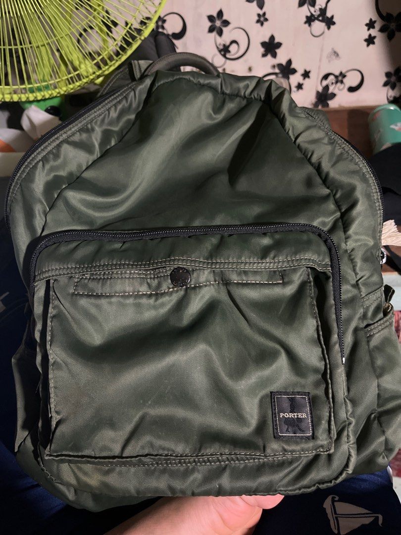 Porter (Category: Backpacks) located in Pasig City. Submitted by shomsdthrifter (Listing ID 1388866621, Image 2). Description: Porter tanker My mga issues ung velcro pero nadikit pa naman . At hindi obvious.