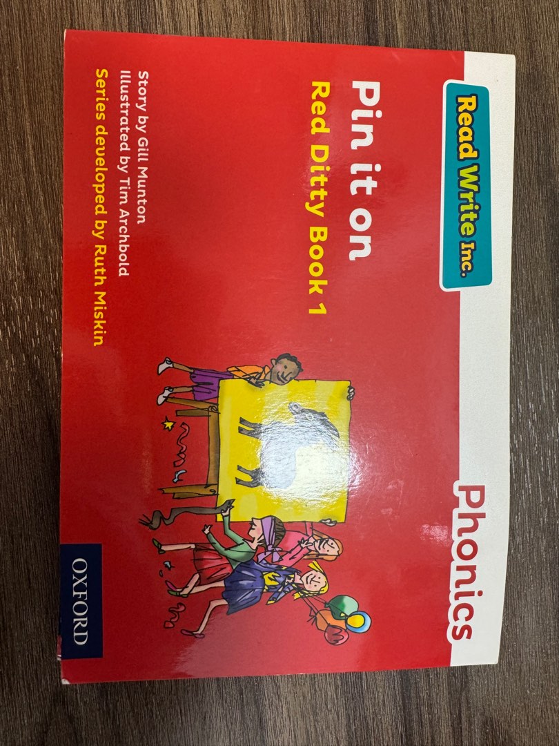 Read Write Inc. Phonics Red Ditty Book 1, 興趣及遊戲, 書本 & 文具, 兒童書籍 - Carousell