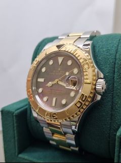 (Category: ) located in . Submitted by ngeehoewatches (Listing ID 1388847846, Image 1). Description: .