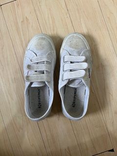 (Category: ) located in . Submitted by jclosetsale (Listing ID 1388750621, Image 1). Description: .