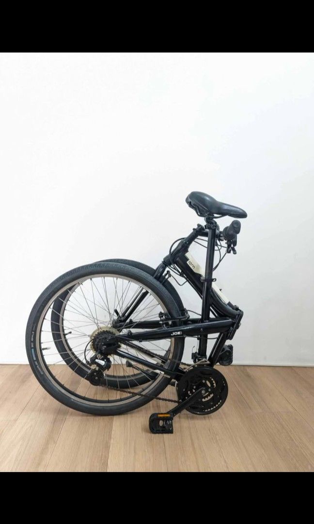 Tern Joe C21 Folding Bike (Category: Bicycles) located in Marikina City. Submitted by hajilemanuel (Listing ID 1388765307, Image 2). Description: 🚲Tern Joe C21 26" 🚲26er Folding bike ⚙️21speed (3 x 7) ❗Medium Size ❗Ready to ride condition ❗All shimano parts ❗Replaced to silicon bar grips ❗Replaced to shimano shifter lever 🗺️Location: Marikina/San Mateo/Quezon City RFS: Upgrade Negotiable.