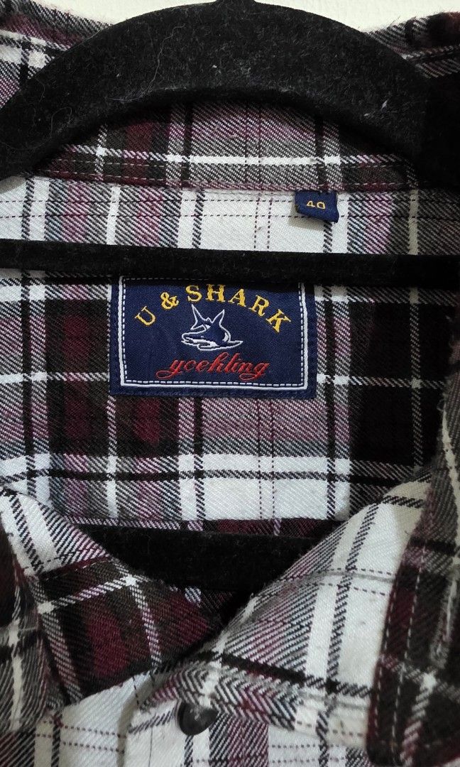 U & Shark Button Down Plaid Shirt (Category: Formal Shirts) located in Mabalacat. Submitted by enoscep (Listing ID 1388761492, Image 3). Description: Slight discoloration near buttons (See photo) W:20" L:28" ☆rfs: decluttering ☆mop: bpi, bdo, gcash ☆mod: j&t ☆no return, refund, or exchange.