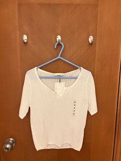 Uniqlo C Knit Top 針織衫64247024243713110
