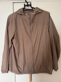 (Category: ) located in . Submitted by asf_preloved (Listing ID 1388744406, Image 1). Description: .