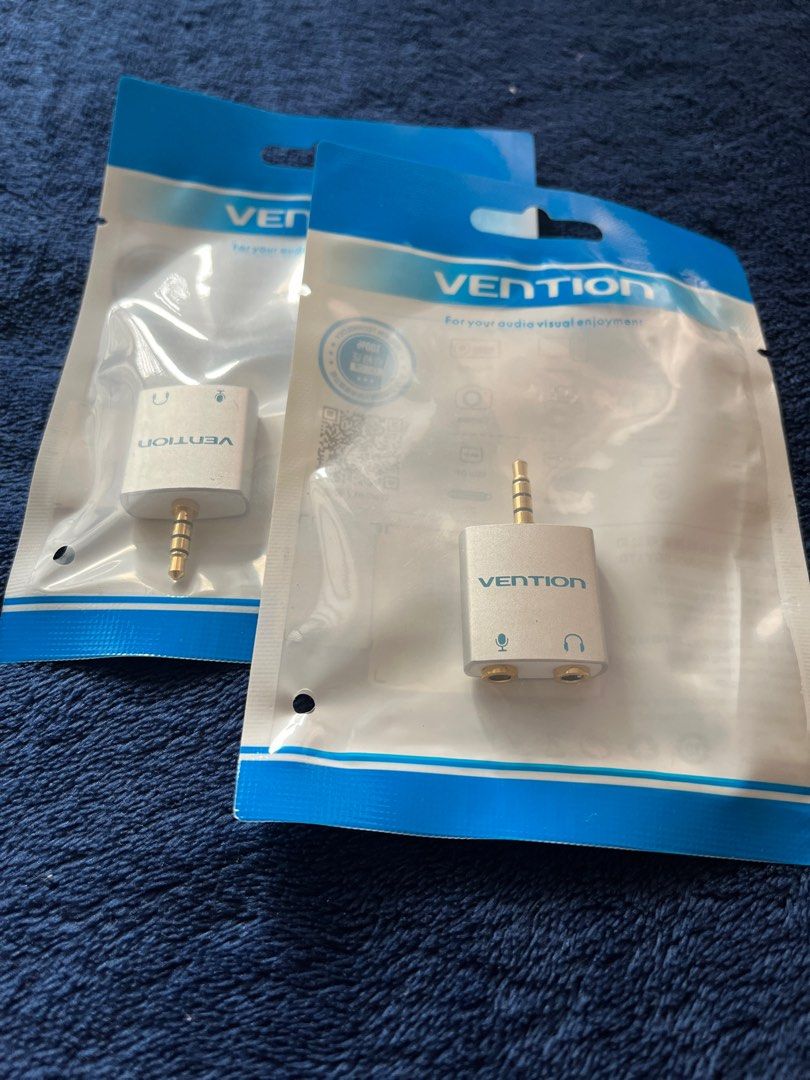 Vention 3.5mm Audio Splitter Adaptor (Category: Cables & Adaptors) located in Taguig. Submitted by _ercmaeee (Listing ID 1388719725, Image 1). Description: .
