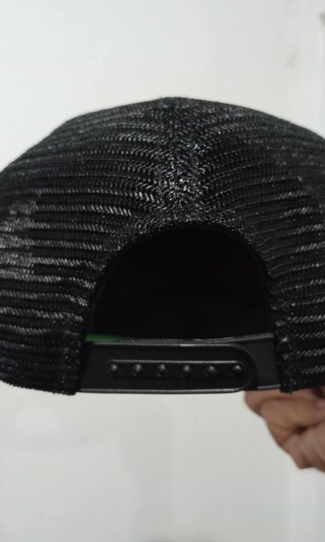 Vintage Monster Gum Trucker Cap (Category: Caps & Hats) located in Candon. Submitted by ylocos_thrifts (Listing ID 1388797576, Image 3). Description: Vintage Monster Gum Trucker Cap Color Rate: 10/10 Very Good Condition Issue/Flaws: Deform sa brim at yupi sa snap.