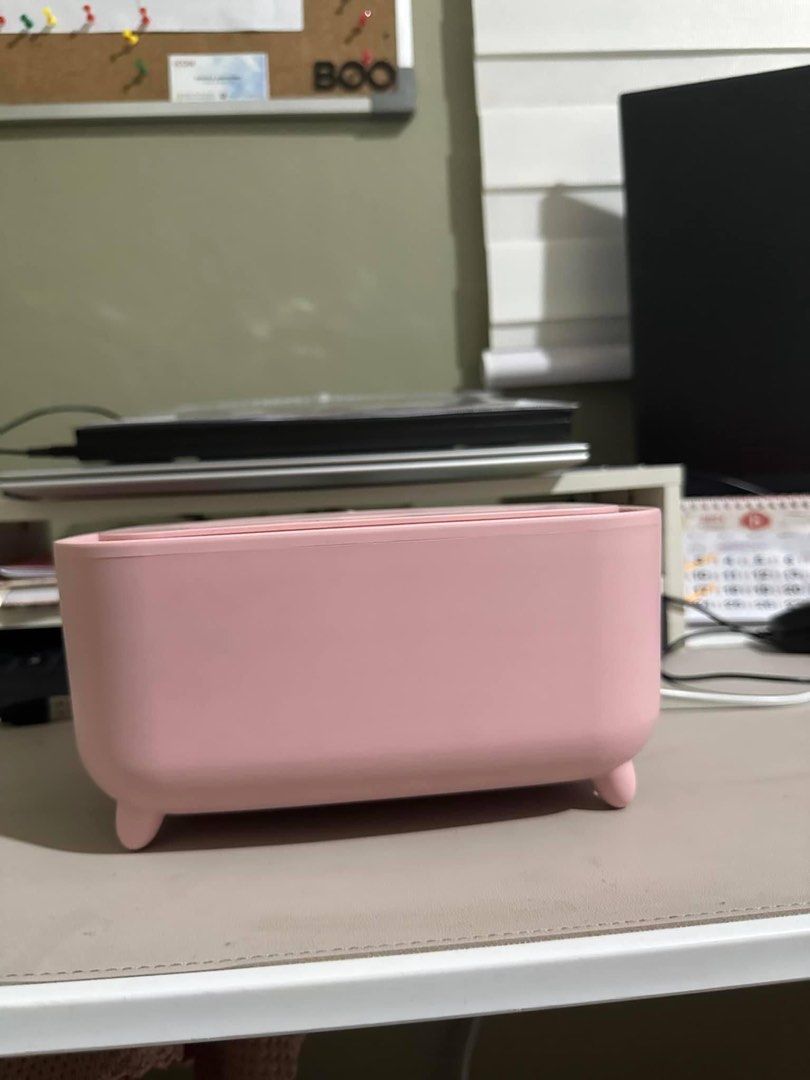 Wipes warmer (Category: Diapers & Baby Wipes) located in Pasay City. Submitted by samsanvic78570 (Listing ID 1388887845, Image 2). Description: .