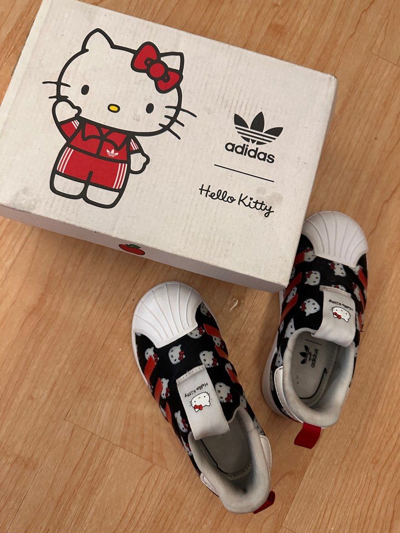 Adidas GY214 Hello Kitty (Kids) (Category: Babies & Kids Fashion) located in Pasig City. Submitted by llrapadas57381 (Listing ID 1388970560, Image 2). Description: Complete inclusions 💯 authentic with Box.