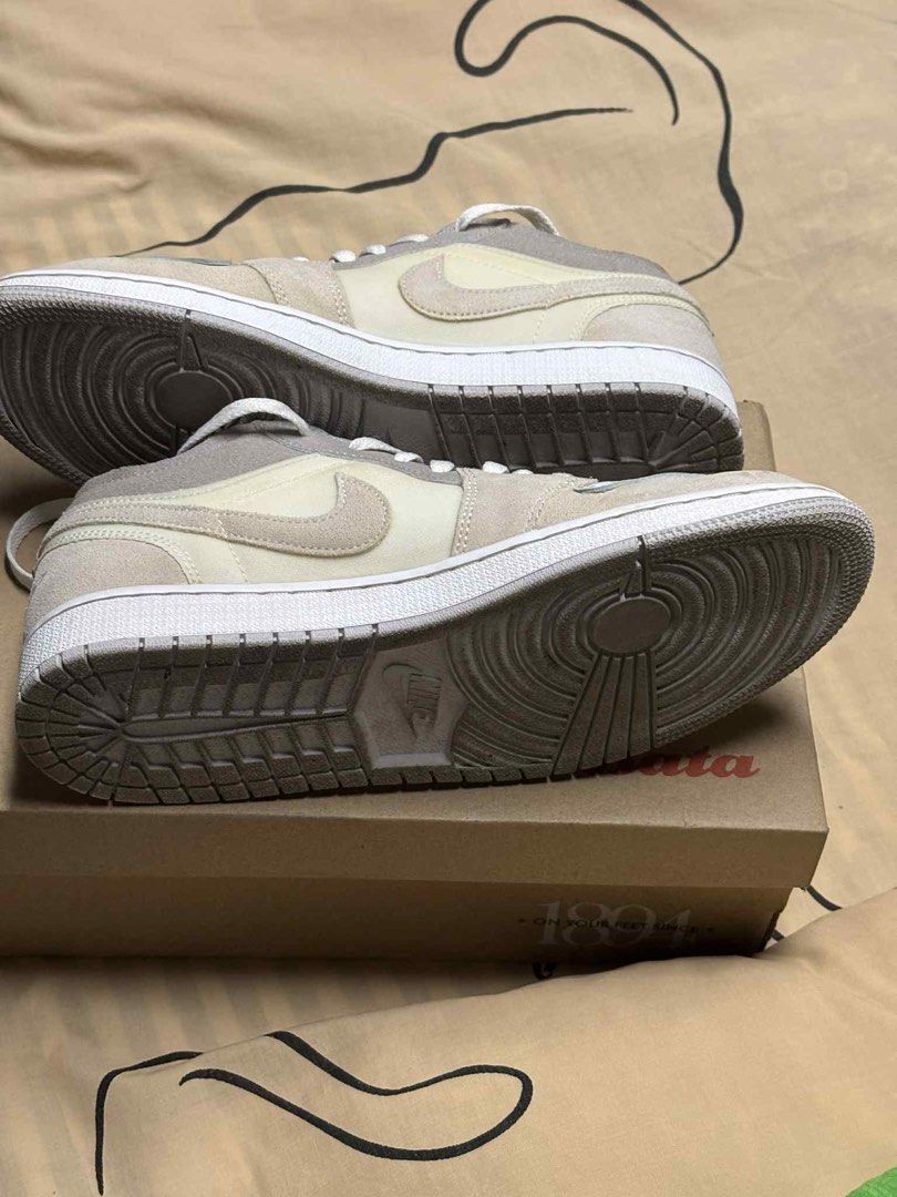 Air Jordan 1 low Se Craft White (Category: Sneakers) located in Calamba. Submitted by berrie.boutique (Listing ID 1389016336, Image 2). Description: Price 4k negotiable Like new, Used barely and no flaws Size 10.5.