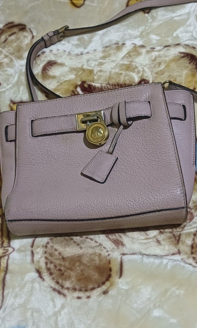 Authentic MK HAMILTON Shoulder Bag Blossom color (Category: Shoulder Bags) located in General Trias. Submitted by 09459757233 (Listing ID 1389057702, Image 2). Description: Authentic (Original) Michael Kors Hamilton Shoulder Bag with MK Lock and Key Blossom 🌸 Color.