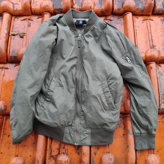 (Kategori: ) berada di . Dikirim oleh jerut (ID iklan 1389067778, Gambar 1). Deskripsi: .