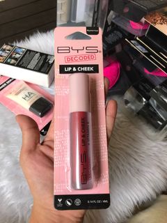 (Category: ) located in . Submitted by beautynglamph (Listing ID 1388994401, Image 1). Description: .