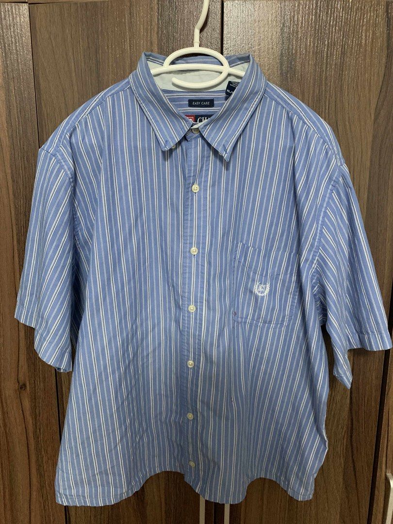 Chaps Ralph Lauren Cropped polo (Category: Formal Shirts) located in Mabalacat. Submitted by thriftkolangmagbenta (Listing ID 1389007755, Image 1). Description: Chaps Ralph Lauren Cropped polo DIMES: 25 width 27 length issue: minimal ink stains near sa pocket.
