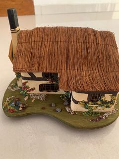 (Category: ) located in . Submitted by sifae (Listing ID 1388951658, Image 1). Description: .
