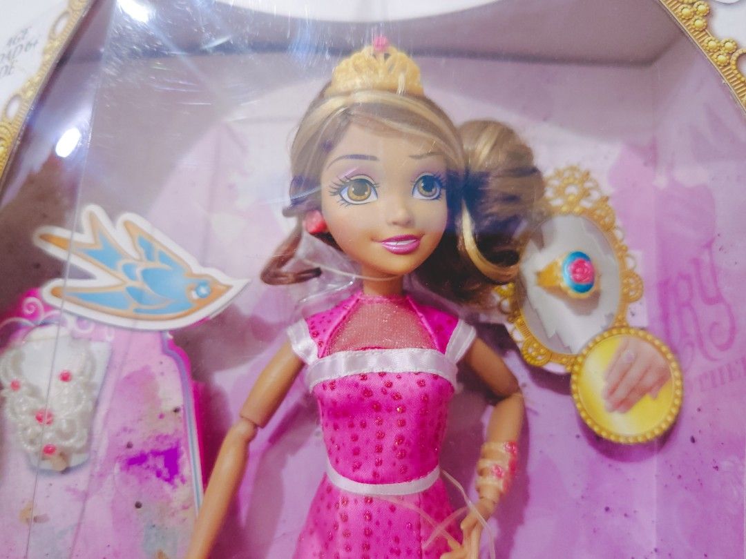 Descendants - Audrey (Category: Storybooks) located in Manila. Submitted by mik0509 (Listing ID 1384570353, Image 2). Description: BRAND NEW! NRFB as is where is, wysiwyg Price is negotiable.