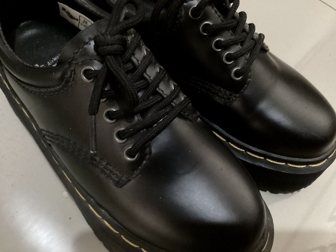 Dr. Martens 8053 Platform Shoes (Category: Loafers) located in Pasig City. Submitted by kitcatss (Listing ID 1389097419, Image 3). Description: 🖤Dr. Martens 8053 Dupe🖤 Size: 35 Original price: Php 1,462 *dupe but good quality. *no creases after worn (worn only 3x) *send pm for more pictures. *open to negotiation for sure buyers. Mode of payment: gcash or paymaya Mode of delivery: j&t/ lalamove (sf shoulder by buyer) Rfs: decluttering (no longer