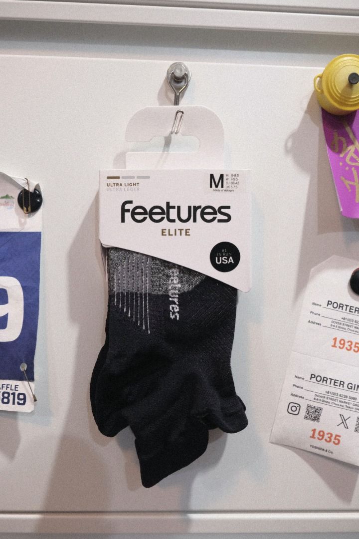 Feetures Elite Ultra Light Running Socks - Black (Category: Socks & Tights) located in Las Pinas. Submitted by portageph (Listing ID 1389100800, Image 1). Description: - Black, No Show — Medium (W7-9.5, M6-8.5) - Ultra Light + Breathable, zero cushioning - Targeted arch support + heel tab - Premium upgrade from standard sports socks - No Blister Guarantee + The Perfect Toe® (No Toe Seams) - See last photo for fit .