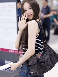 （分類：）位於 。 由 feelfreetobuy 提交（商品編號 1389102912，圖片 1）。簡介： 。