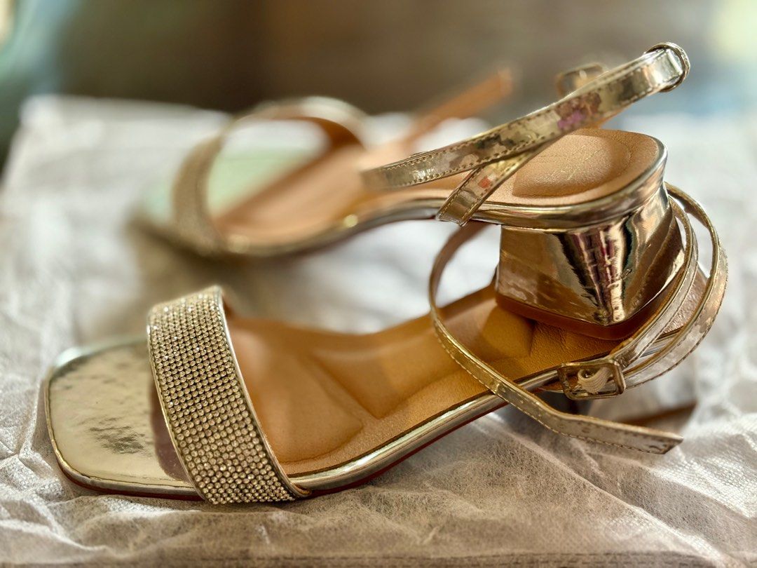 Formal Silver Heeled Sandals (Category: Heels) located in Manila. Submitted by bebeella (Listing ID 1388951649, Image 2). Description: ✨ For Sale ✨ Preloved Silver Heeled Sandals 👠 ✔️ Size: 36 ✔️ Color: Silver ✔️ Original Price: ₱1,899 ✔️ Used only ONCE – like new! 💎 Elegant square-toe design with rhinestone strap & ankle buckle – perfect for parties, weddings, or formal occasions. 💎 Comfortable cushioned insole with block heel for easy all-da