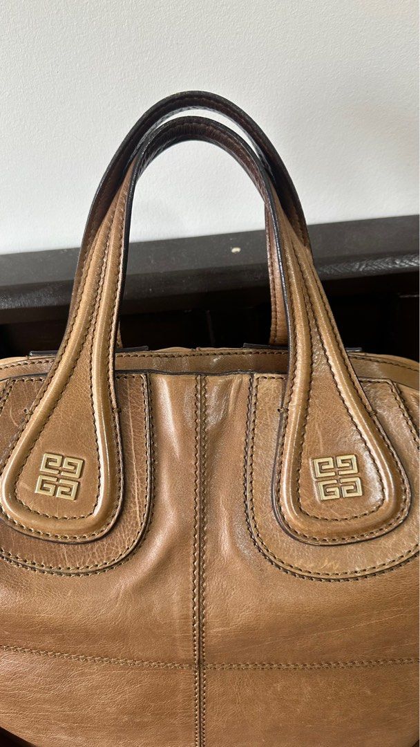 Givenchy Nightingale M size (100% authentic) (Category: Luxury Bags & Wallets) located in Cabuyao City. Submitted by tessamatsu39651 (Listing ID 1388922977, Image 3). Description: Guaranteed Authentic .