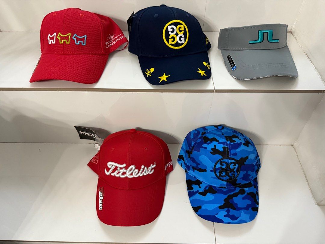 Golf cap and golf bag (Category: Golf) located in San Pedro. Submitted by leopaul888 (Listing ID 1389044510, Image 1). Description: Golf cap - 1.5k Boston bag - 10k.
