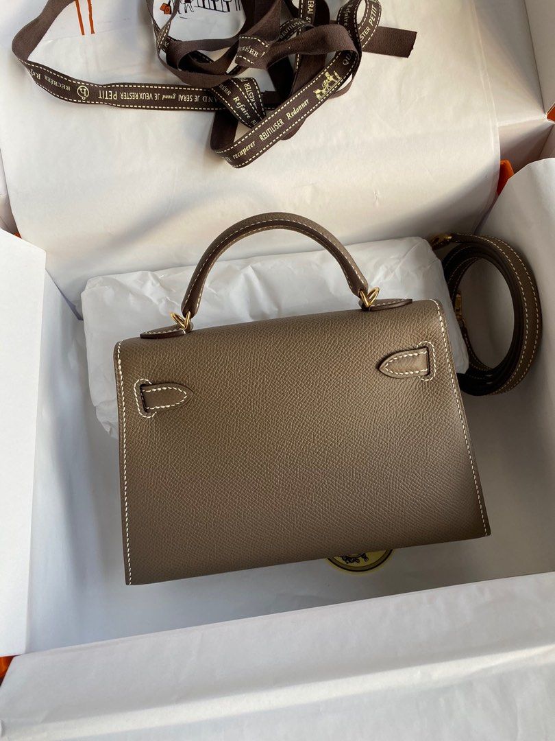 Hermes Mini Kelly 19cm Etoup GHW (Category: Luxury Bags & Wallets) located in Pasig City. Submitted by wmsbags_2 (Listing ID 1388952372, Image 2). Description: Available ❗️ VIP HANDMADE ✅Perfect workmanship ✅Fully hand stitched ✅Fine stamp & Code ✅100% Hardware materials structured ✅Real Leather ✅We do deliver (any) ✅ or meet up ( metro manila area) ✅We shipp all nationwide ✅Complete Inclusion MODE OF PAYMENT 📌CREDIT CARD & Cash accepted 📌Gcash