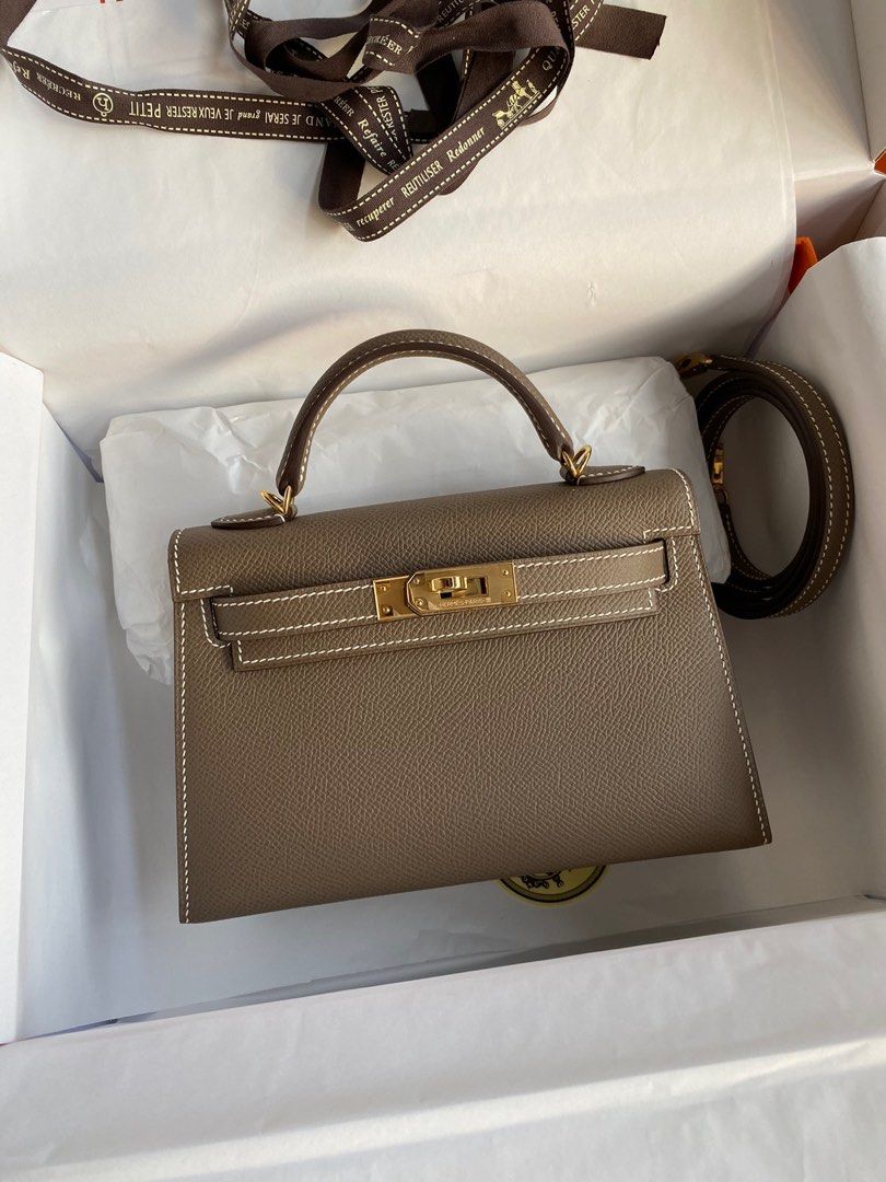 Hermes Mini Kelly 19cm Etoup GHW (Category: Luxury Bags & Wallets) located in Pasig City. Submitted by wmsbags_2 (Listing ID 1388952372, Image 1). Description: Available ❗️ VIP HANDMADE ✅Perfect workmanship ✅Fully hand stitched ✅Fine stamp & Code ✅100% Hardware materials structured ✅Real Leather ✅We do deliver (any) ✅ or meet up ( metro manila area) ✅We shipp all nationwide ✅Complete Inclusion MODE OF PAYMENT 📌CREDIT CARD & Cash accepted 📌Gcash
